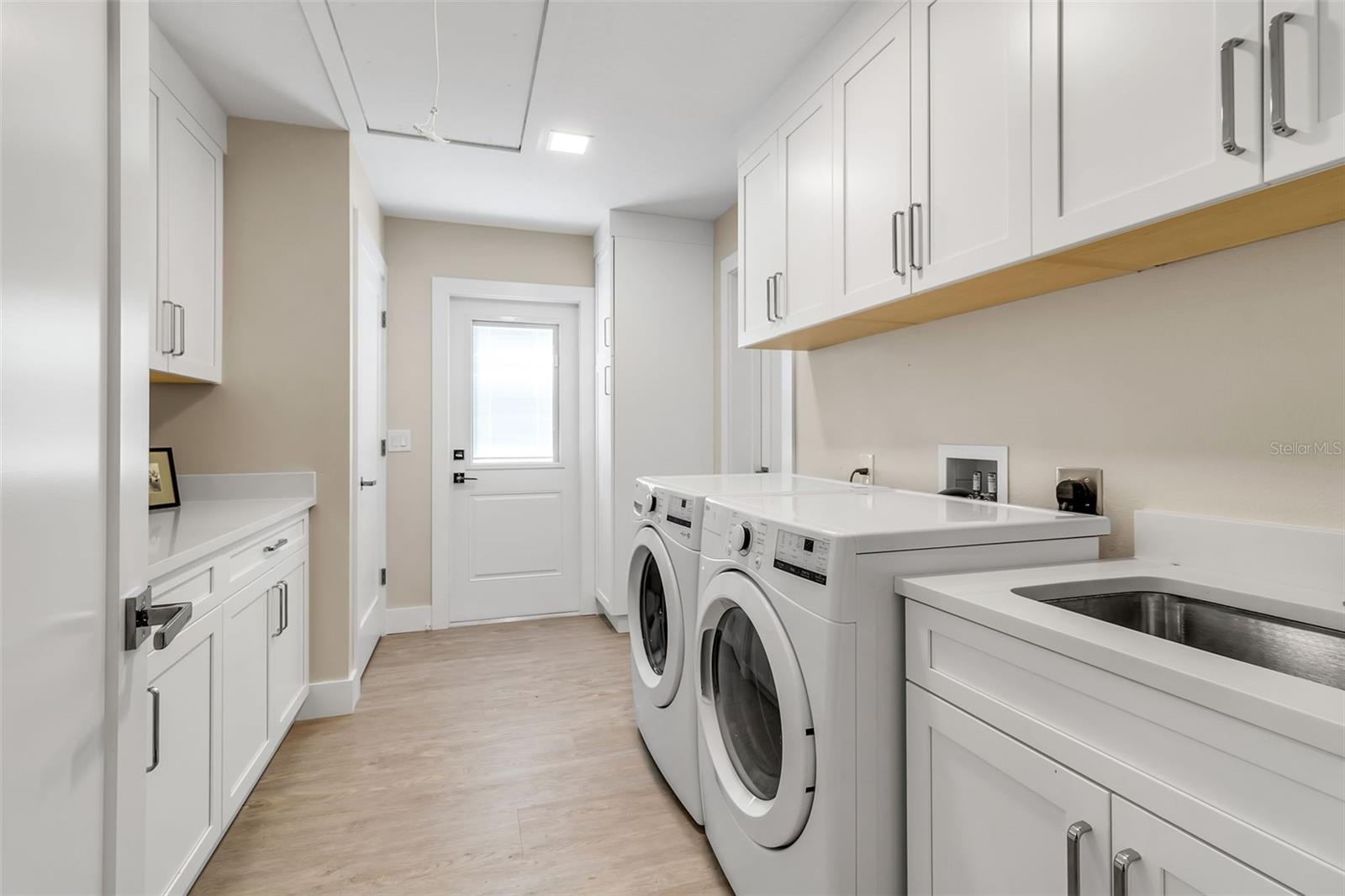 JOHNSON ESTATES - Residential