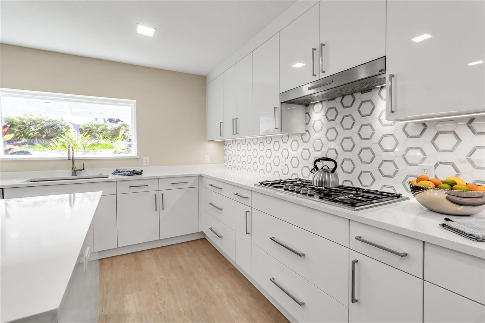 JOHNSON ESTATES - Residential