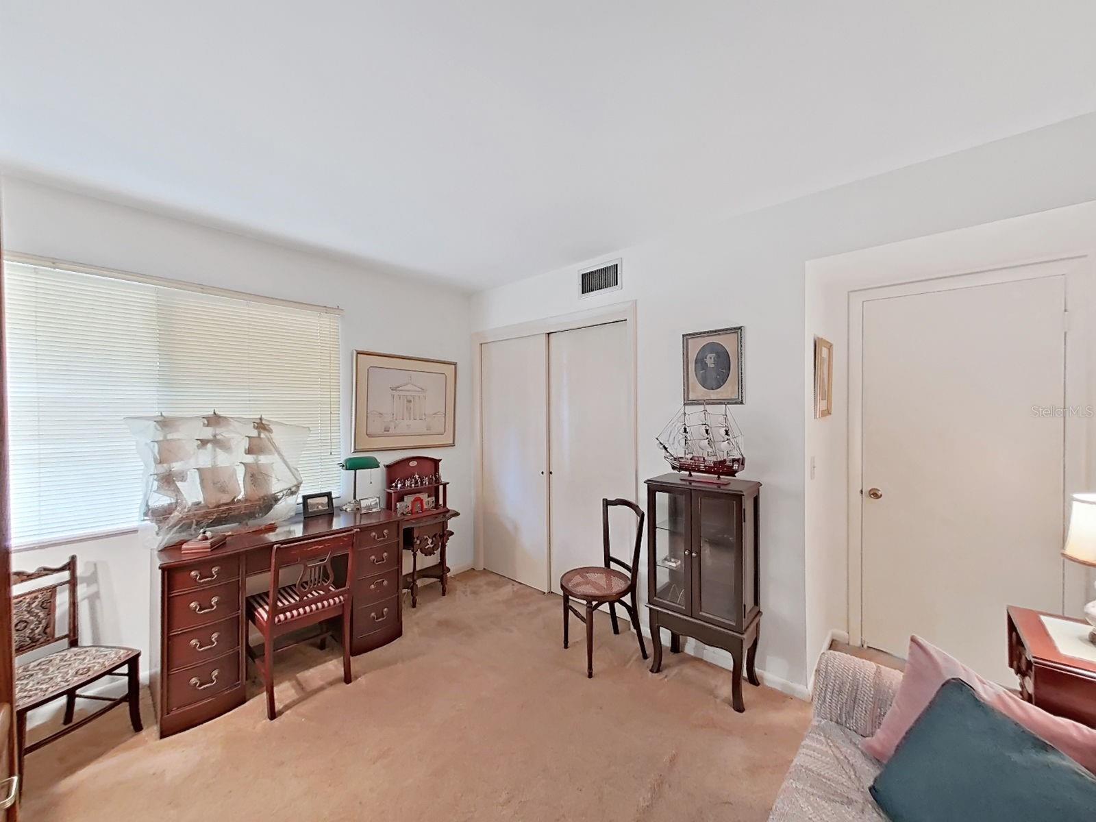 CARROLLWOOD VILLAGE PINE LAKE - Residential