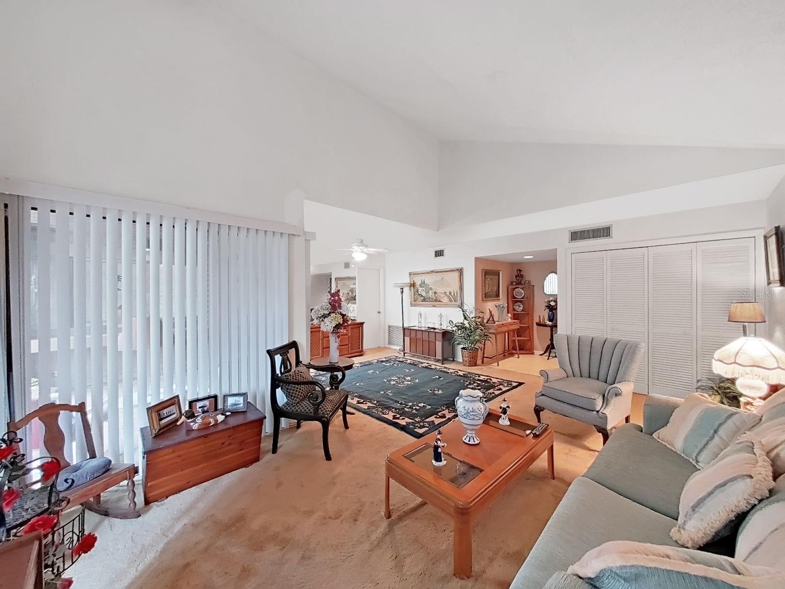 CARROLLWOOD VILLAGE PINE LAKE - Residential