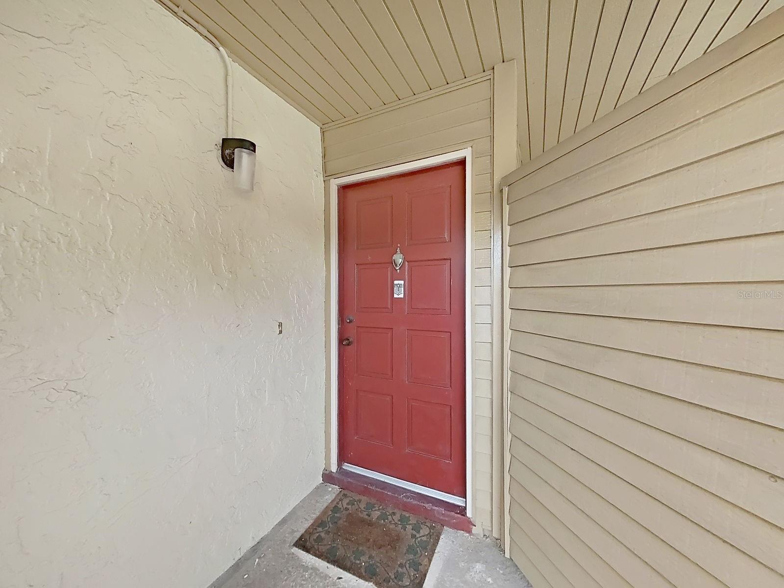 CARROLLWOOD VILLAGE PINE LAKE - Residential