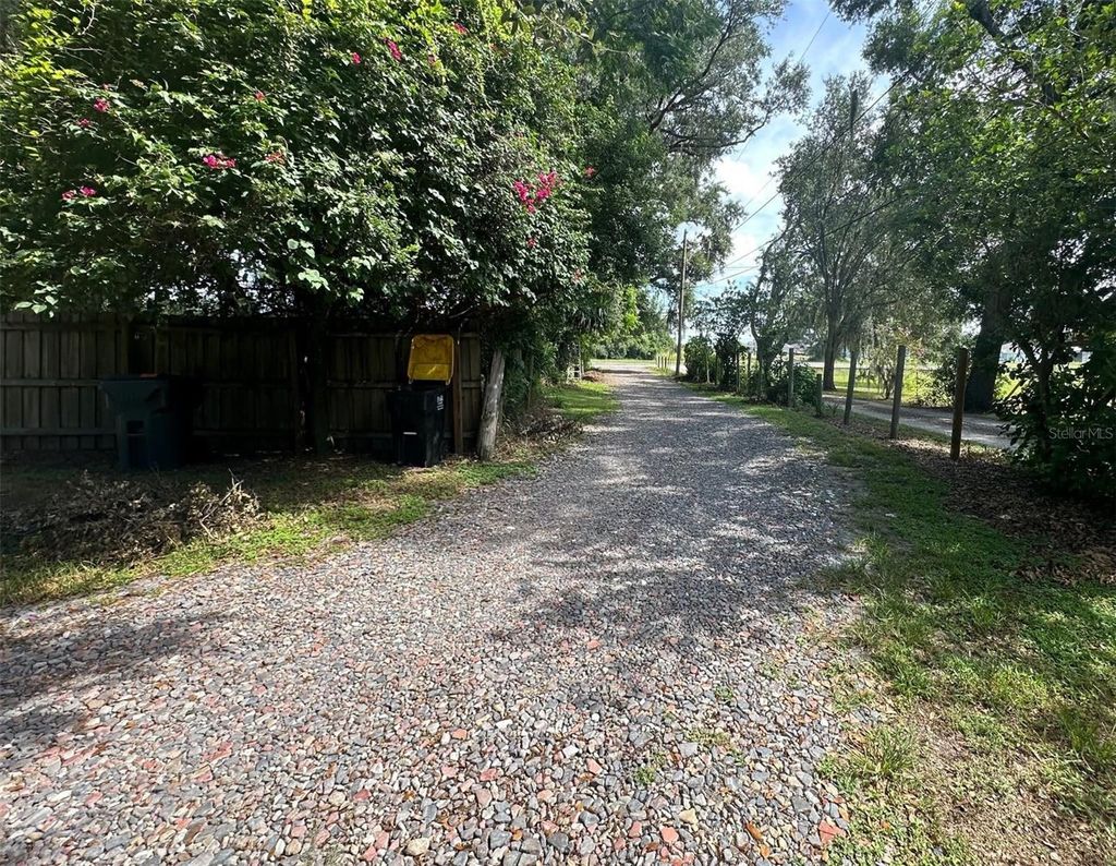 Photo of 3947 State Road 60 E, Bartow, FL 33830 (MLS # O6333266)