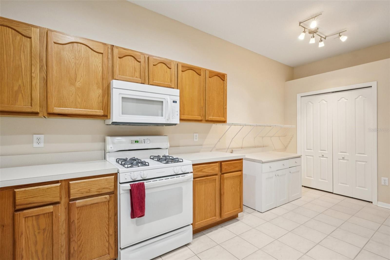 OAKSTEAD PRCL 06 UNIT 01 PRCL 07 - Residential