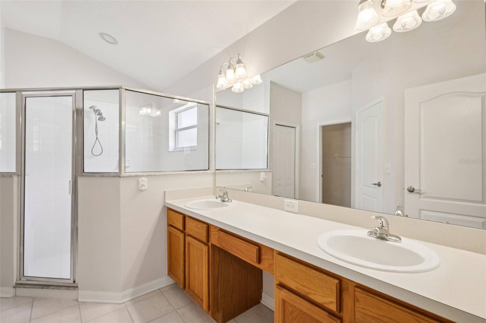 OAKSTEAD PRCL 06 UNIT 01 PRCL 07 - Residential