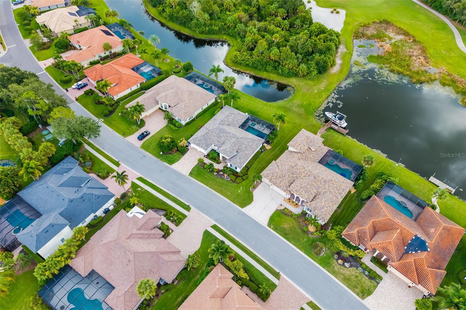 WATERLEFE GOLF & RIVER CLUB - Residential