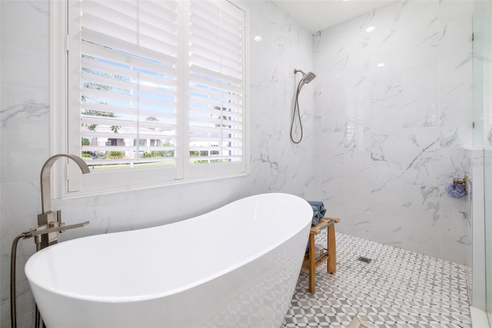 WATERLEFE GOLF & RIVER CLUB - Residential