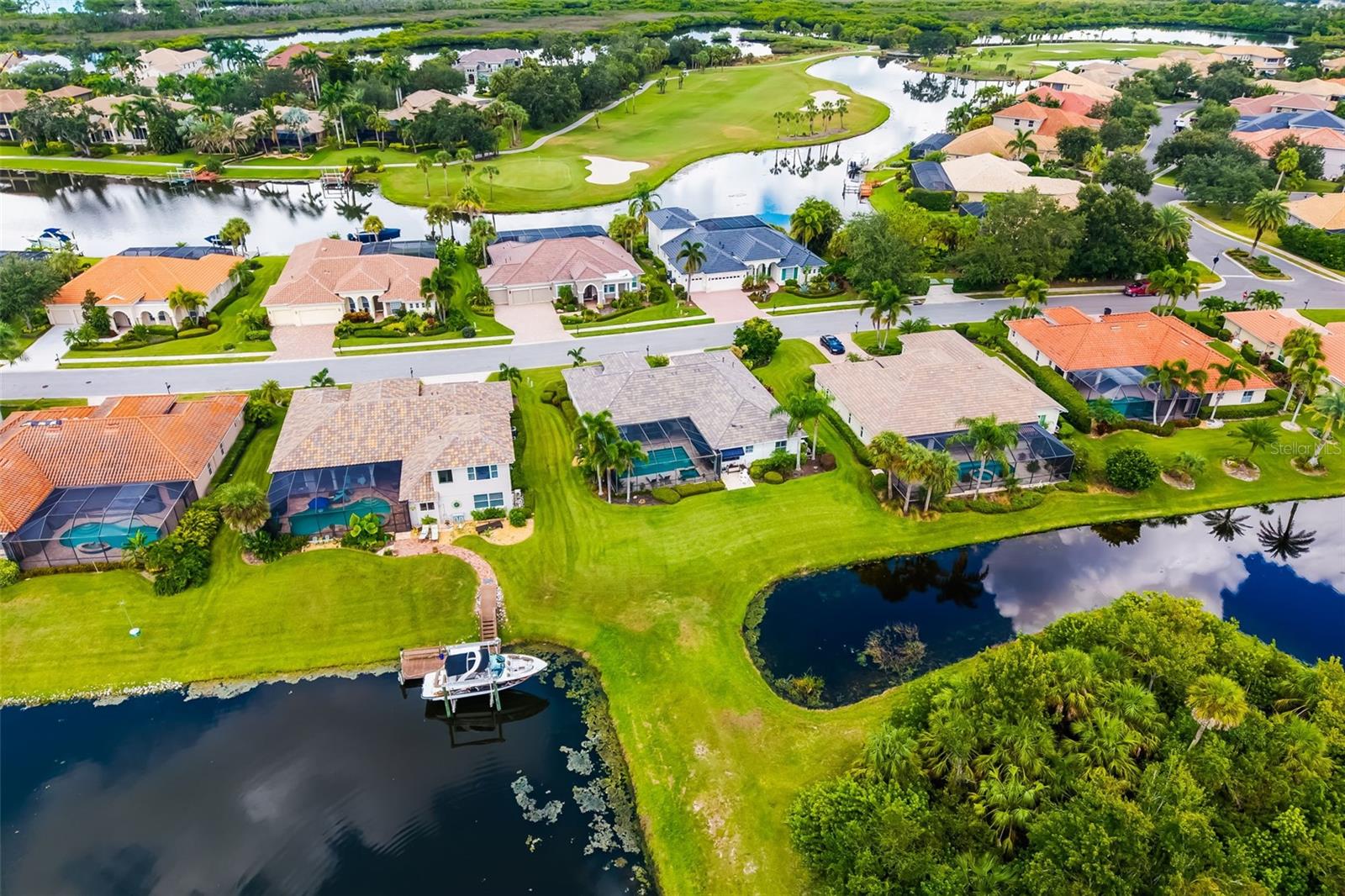 WATERLEFE GOLF & RIVER CLUB - Residential