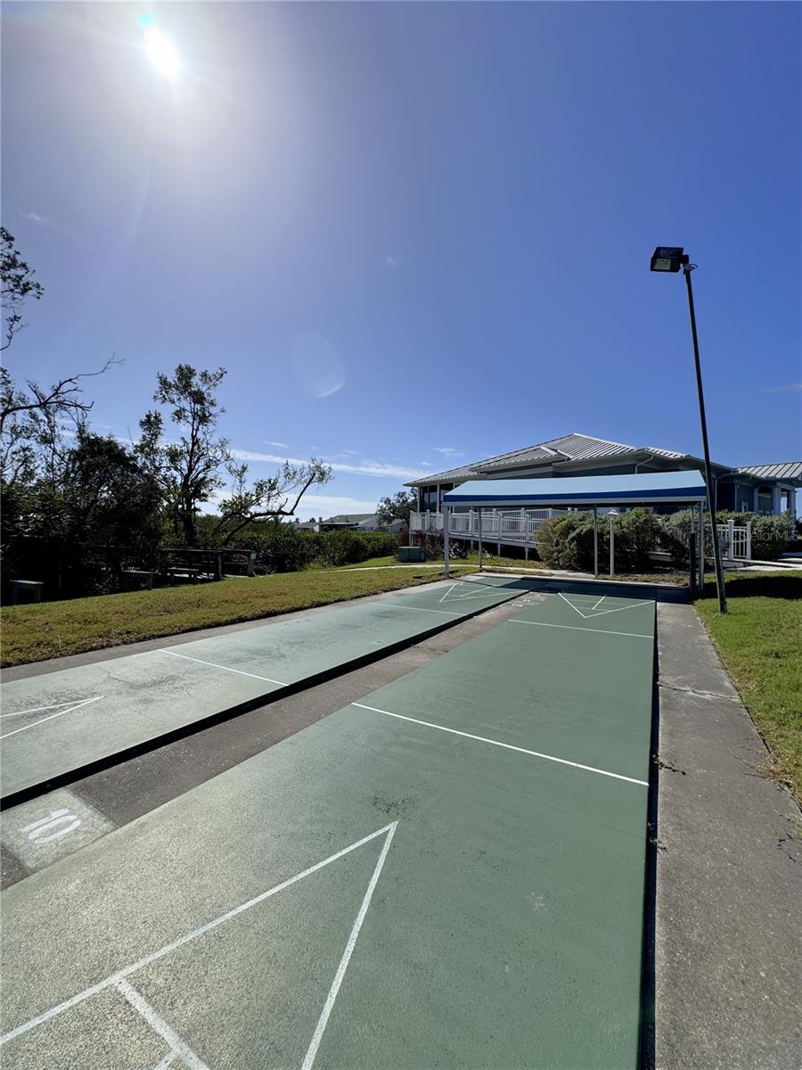 SPOONBILL COURTYARD HOMES AT PERICO BAY - Residential Lease