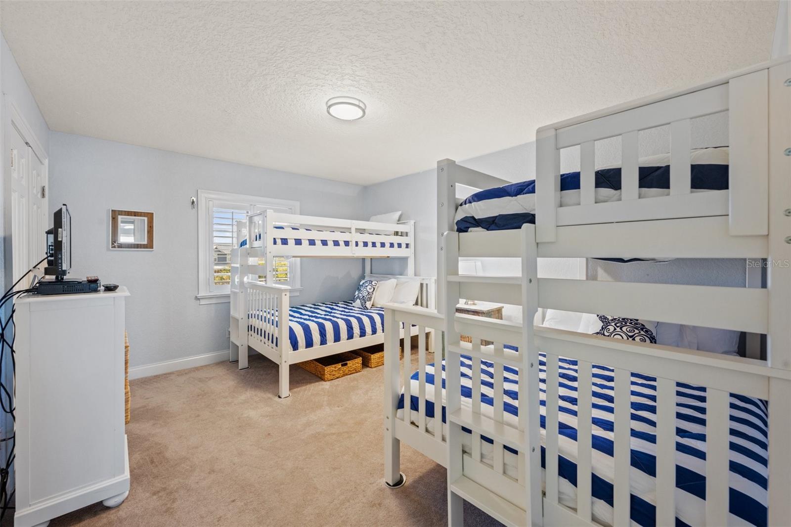 SANDPIPER TOWERS - Residential