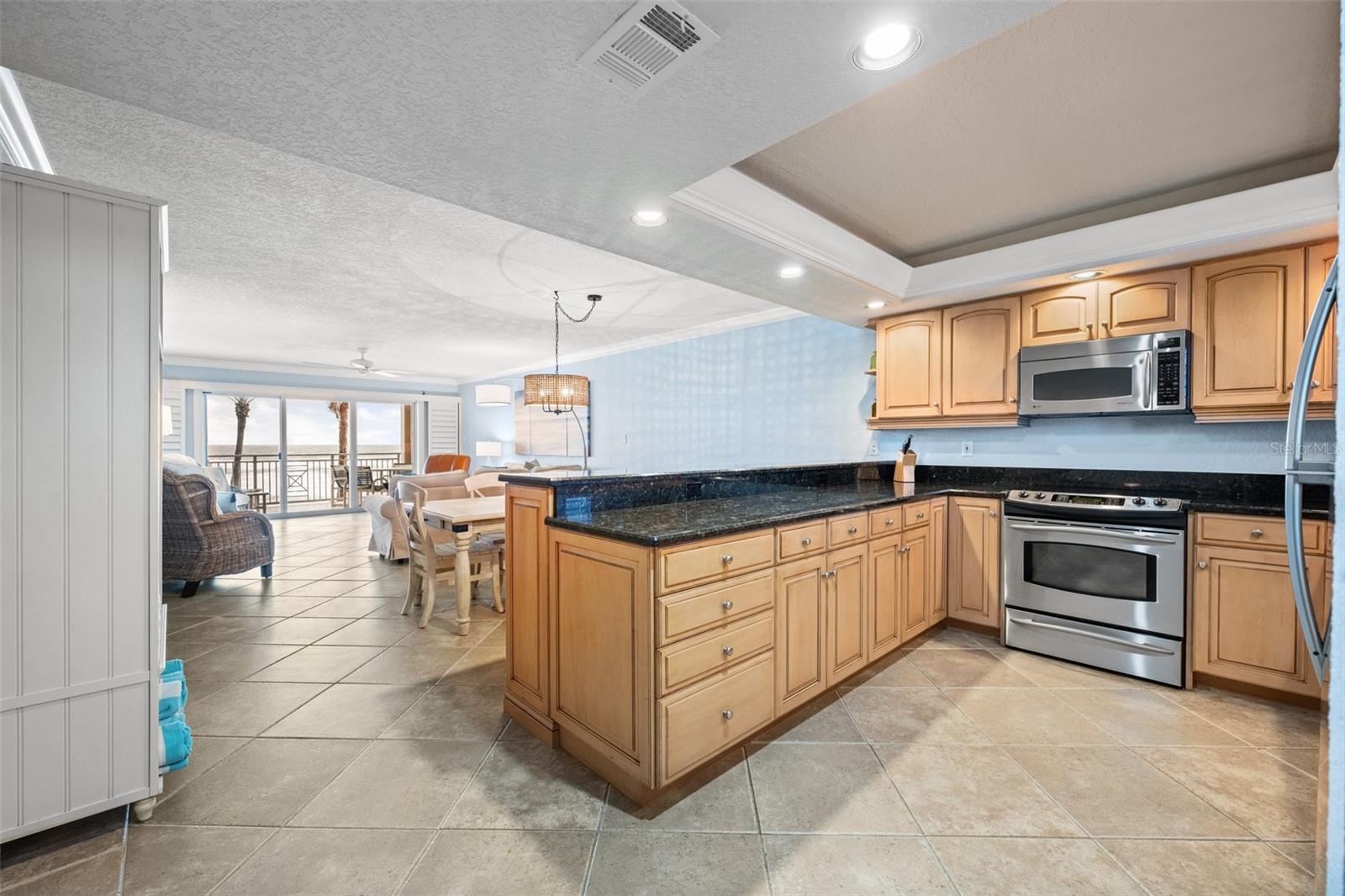 5501 S ATLANTIC AVENUE 306