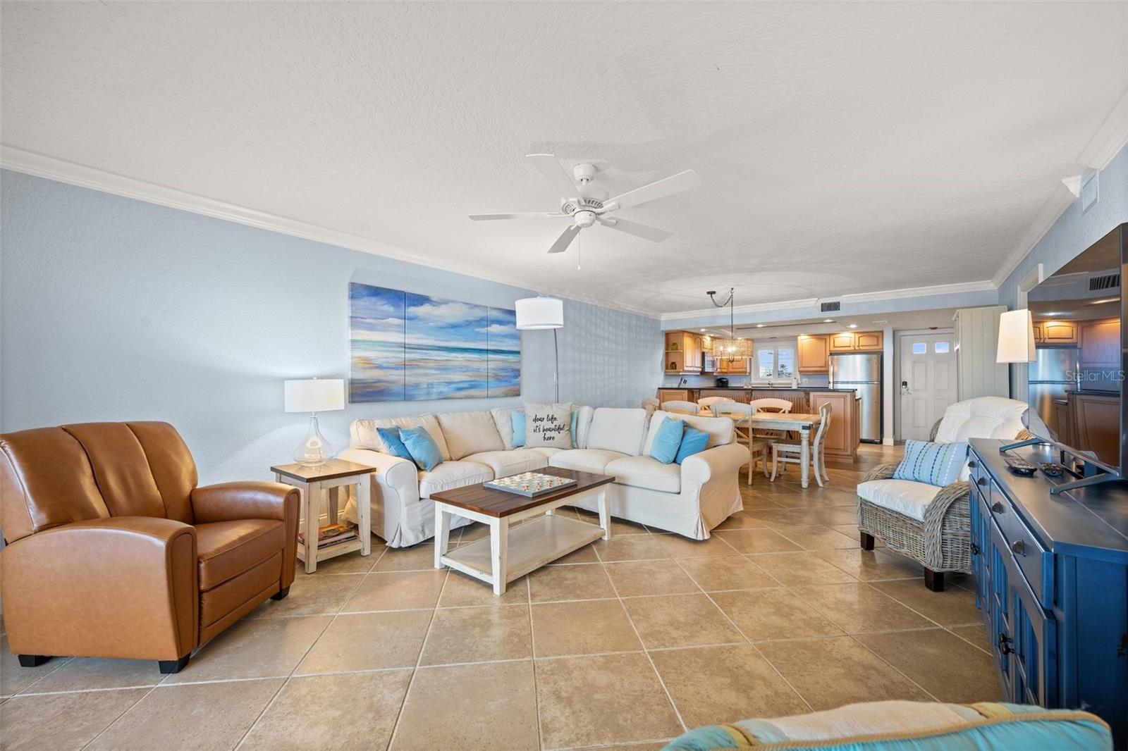 SANDPIPER TOWERS - Residential