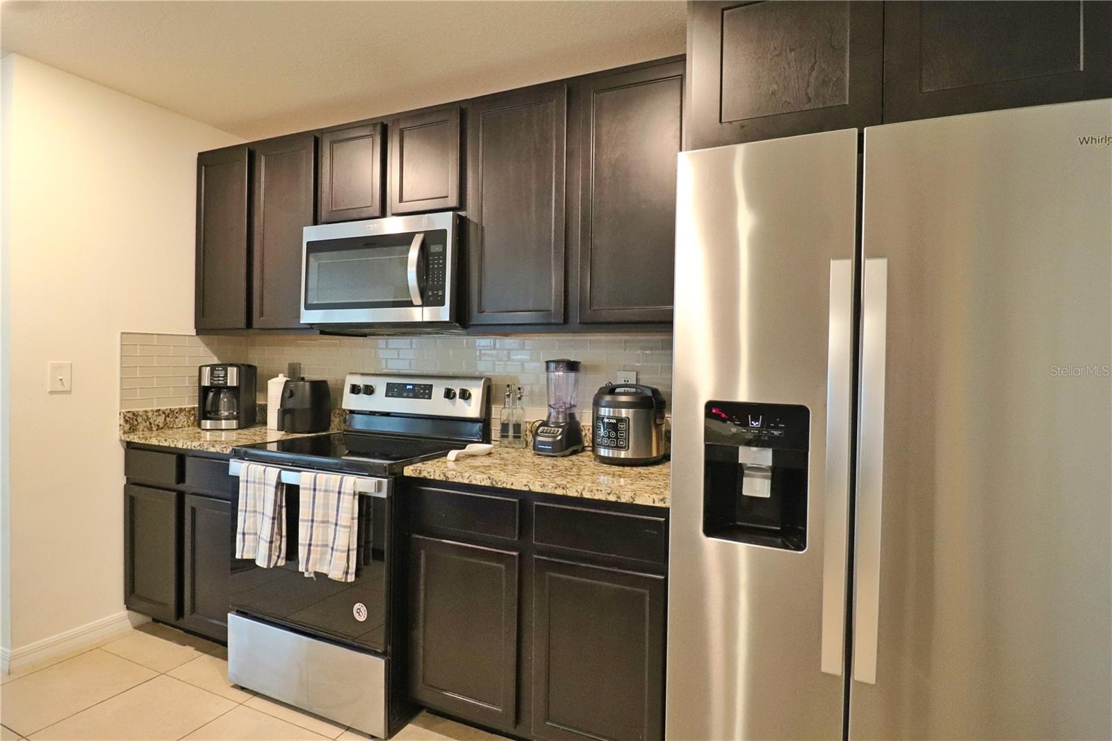 OAK PARK PH 1 PB 36 PG 78 - Residential Lease