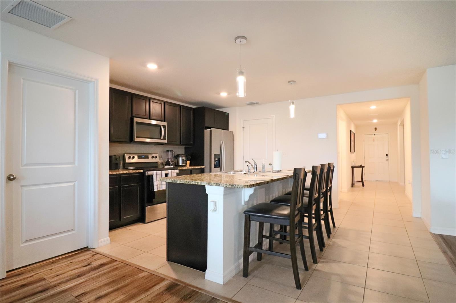 OAK PARK PH 1 PB 36 PG 78 - Residential Lease