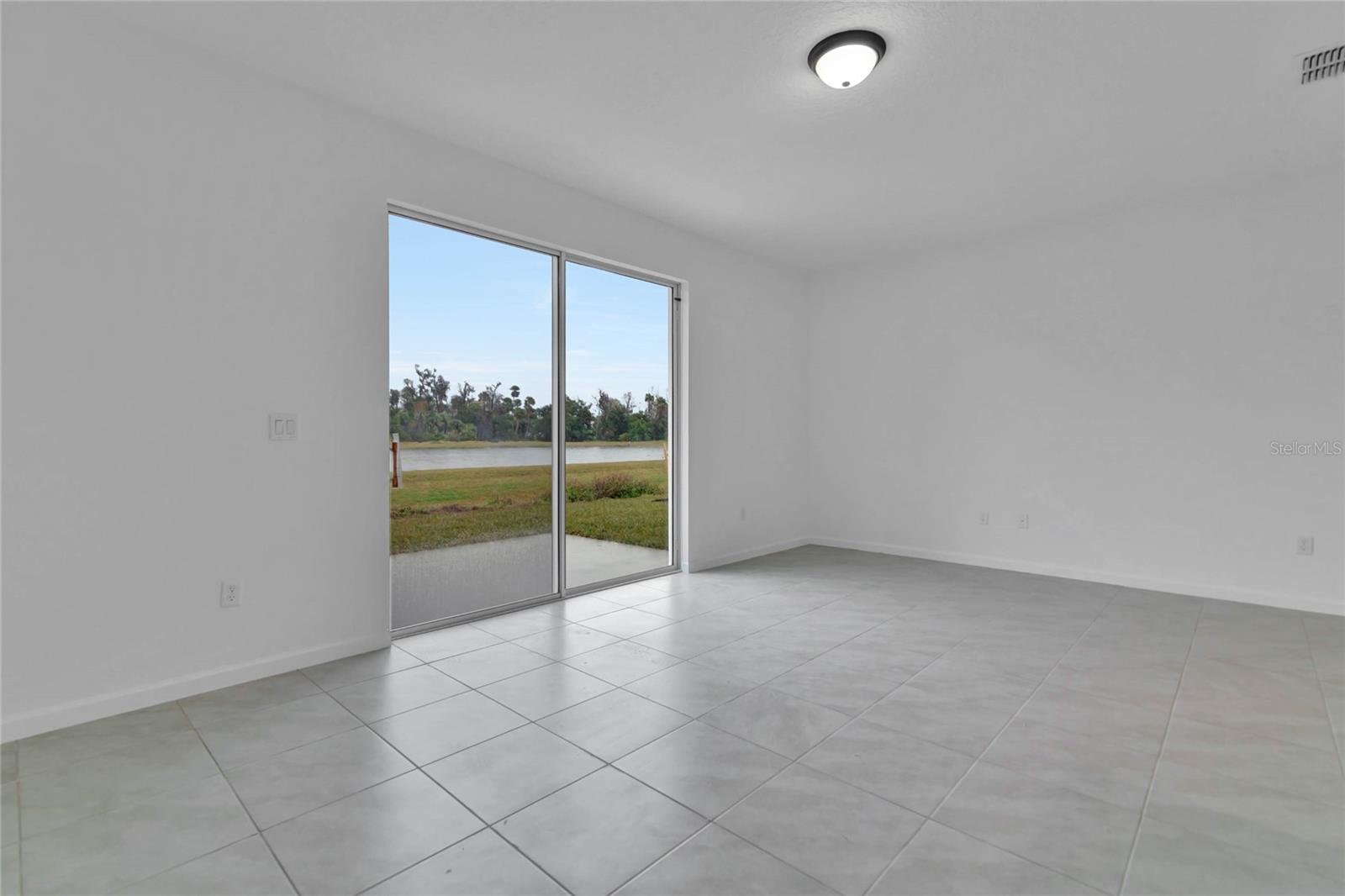 3756 WATERCLIFF CIRCLE
