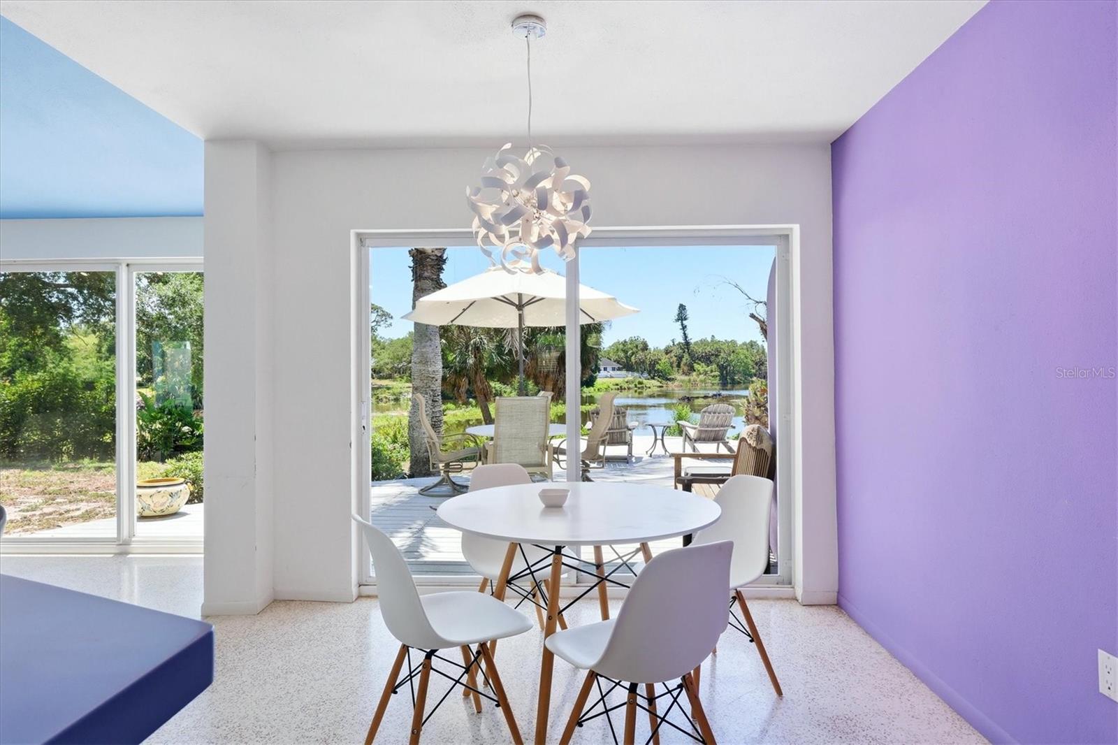 SOUTH GATE - Residential