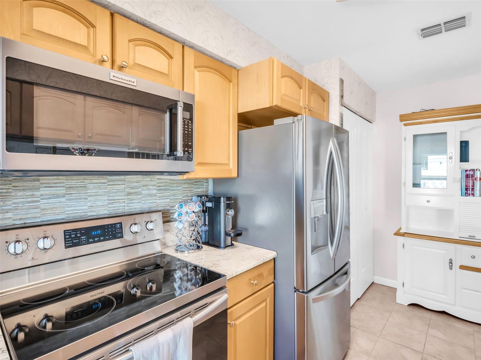 HOMESTEAD WOODS - Residential