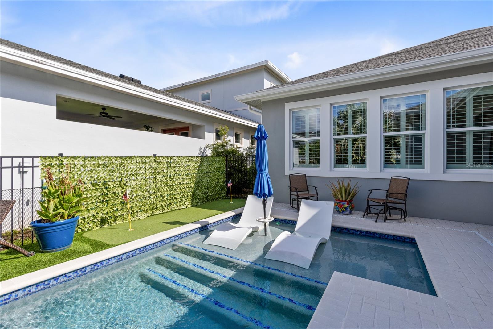 LAUREATE PARK - Residential