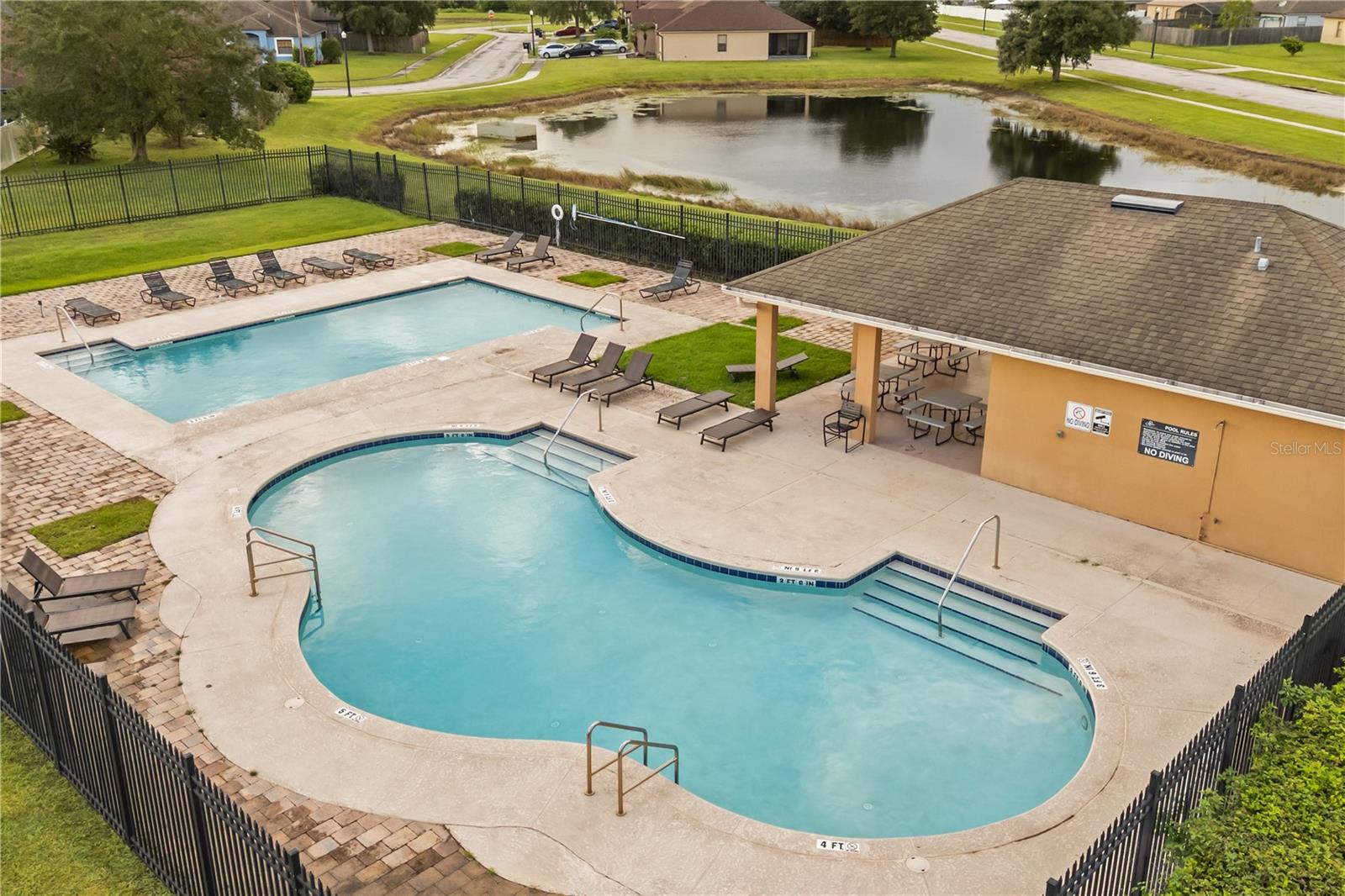 RESERVE AT WEDGEFIELD - Residential