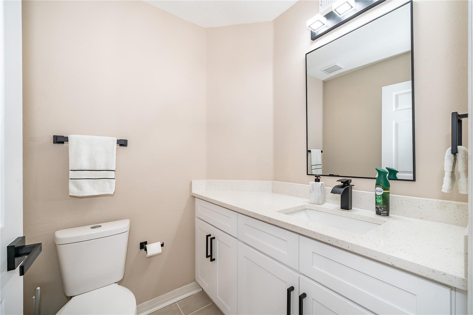 CAMBRIDGE COMMONS - Residential