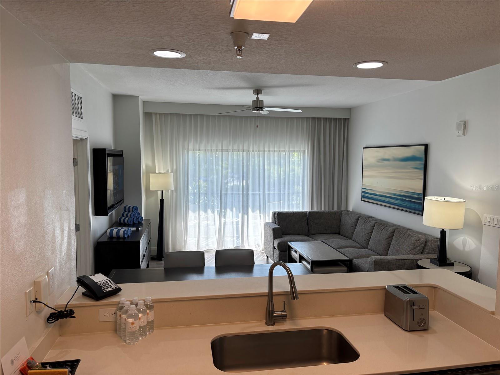 14501 GROVE RESORT AVENUE 3218