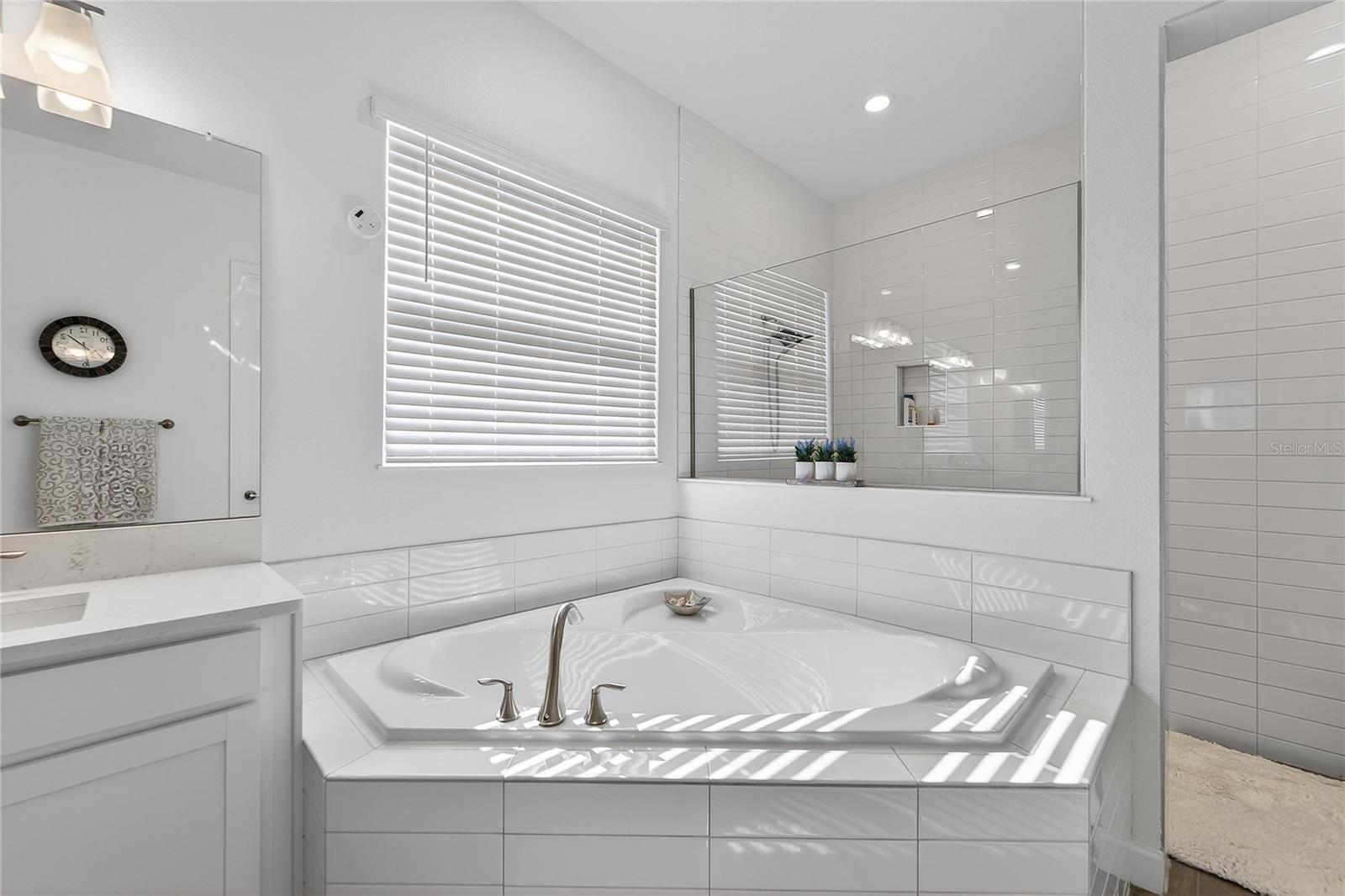 FOREST BROOKE ACTIVE ADULT PH - Residential