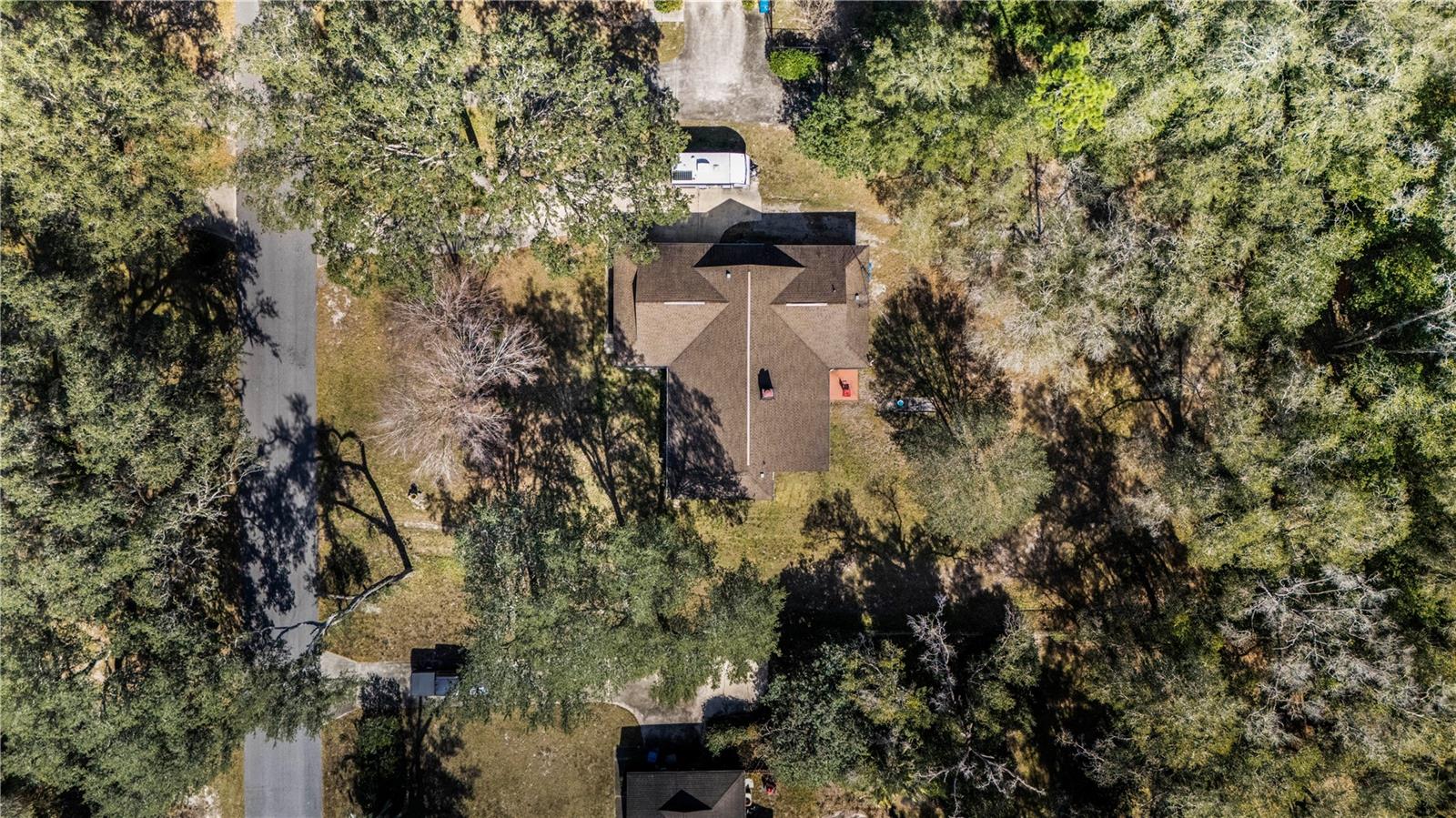 COUNTRY CLUB MANOR - Residential