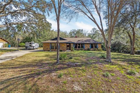 2417 S OAK PARK DRIVE DELAND FL 32724