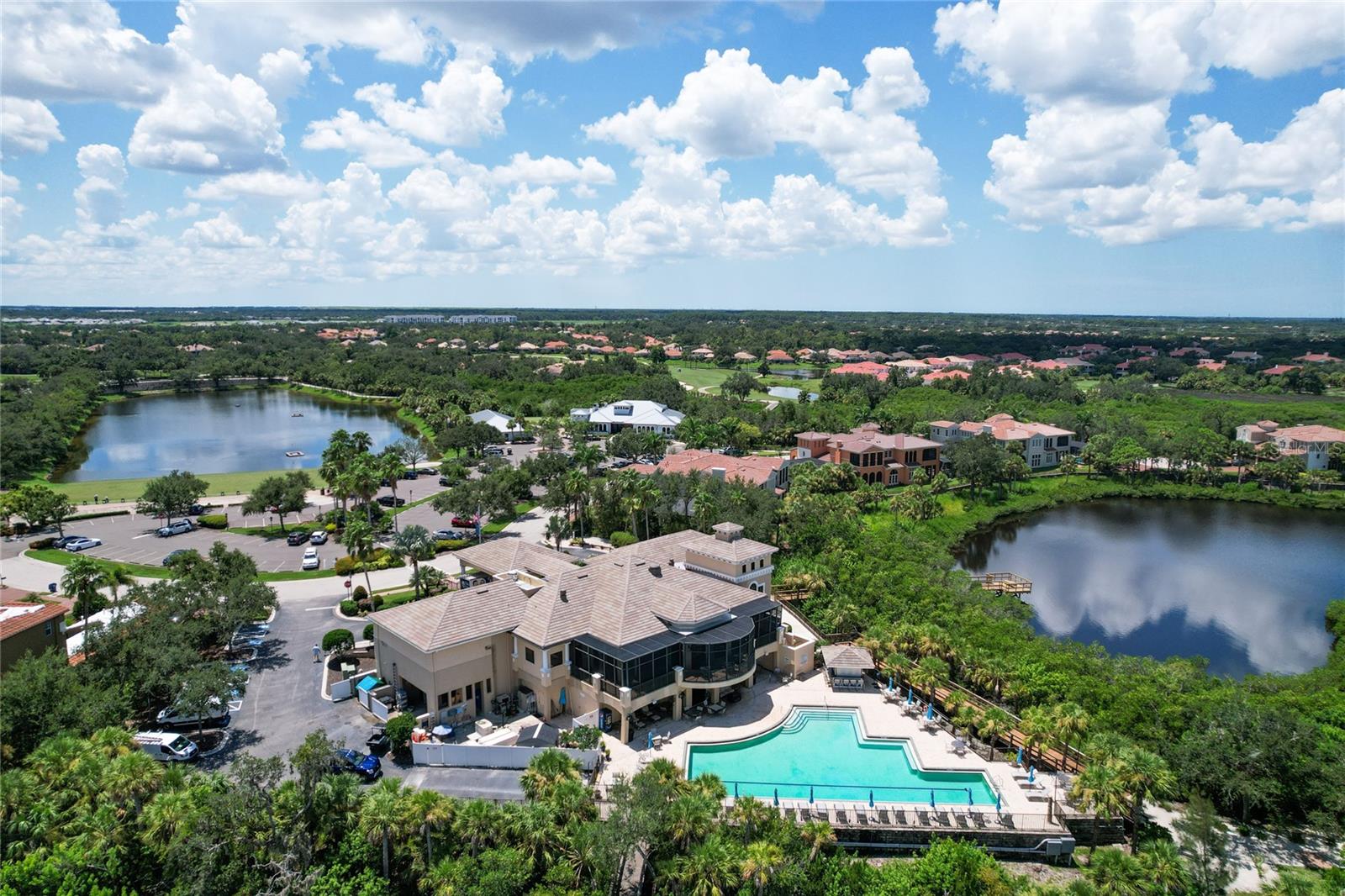 WATERLEFE GOLF & RIVER CLUB - Residential