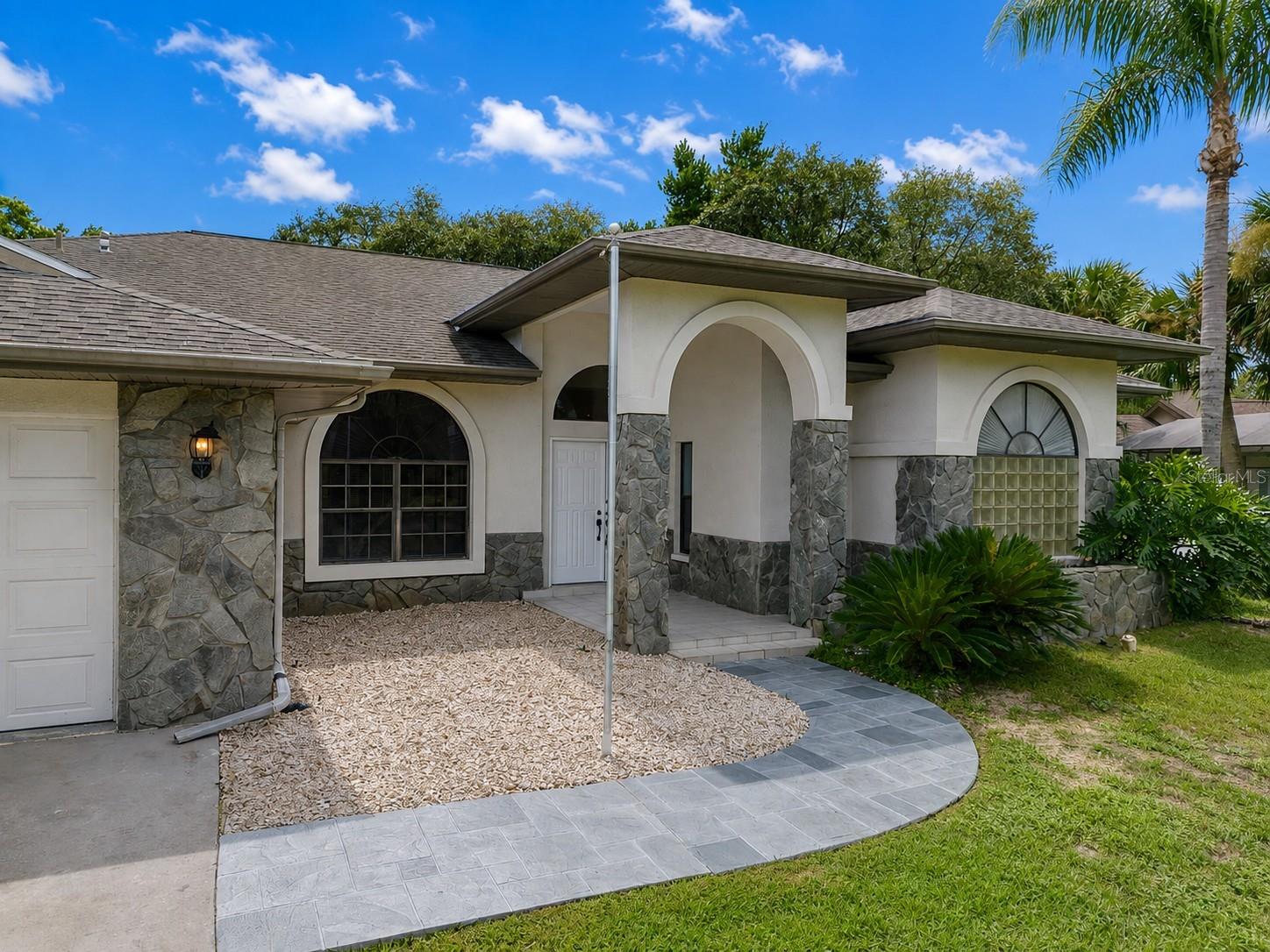 18608 AUTUMN LAKE BOULEVARD