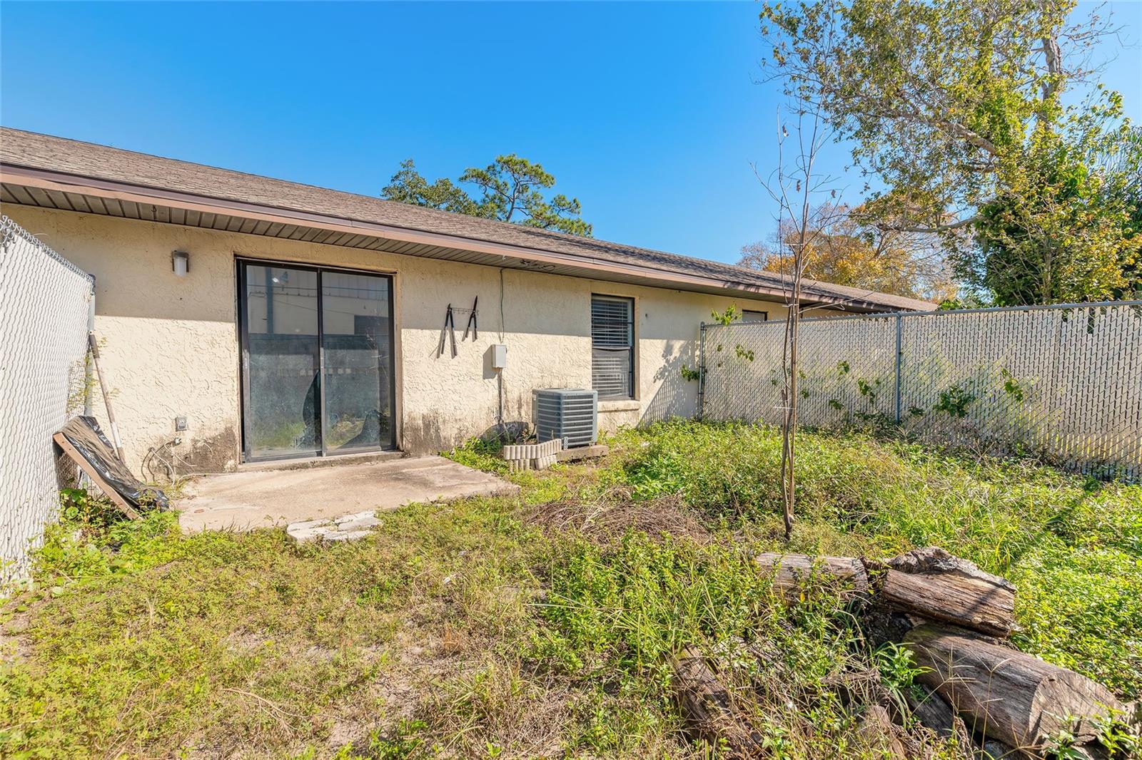 RIVIERA VILLAGE - Residential