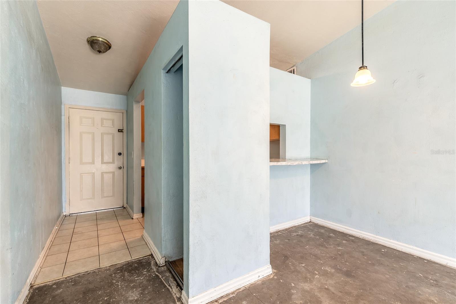 RIVIERA VILLAGE - Residential