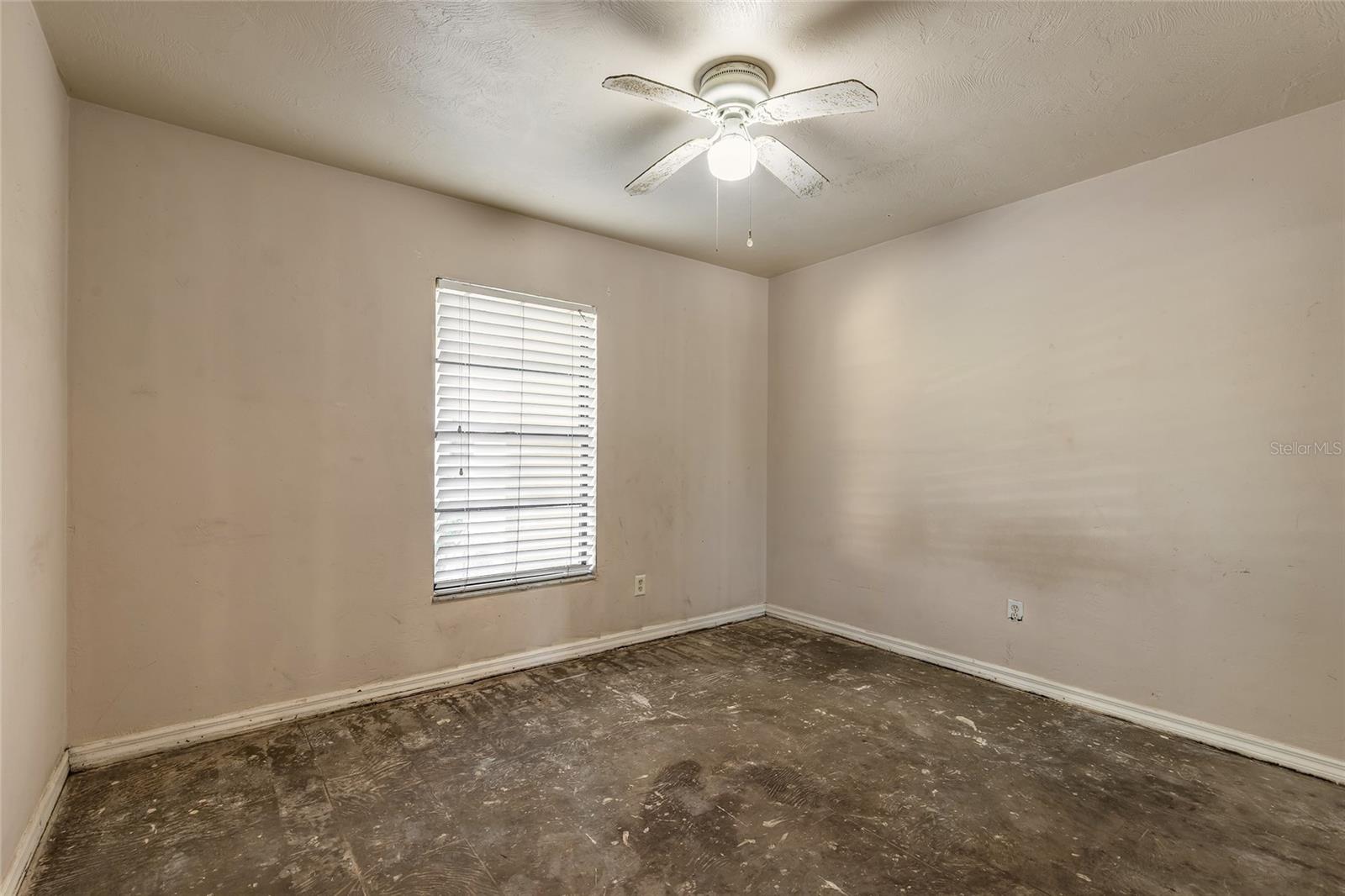 RIVIERA VILLAGE - Residential