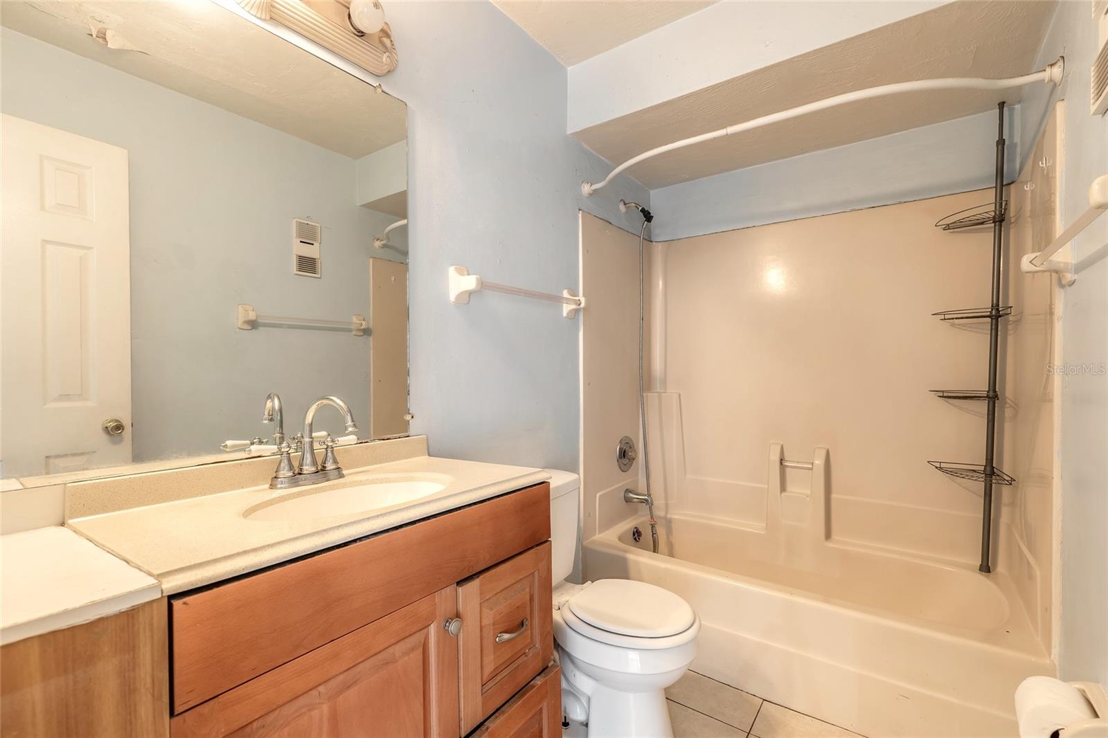 RIVIERA VILLAGE - Residential