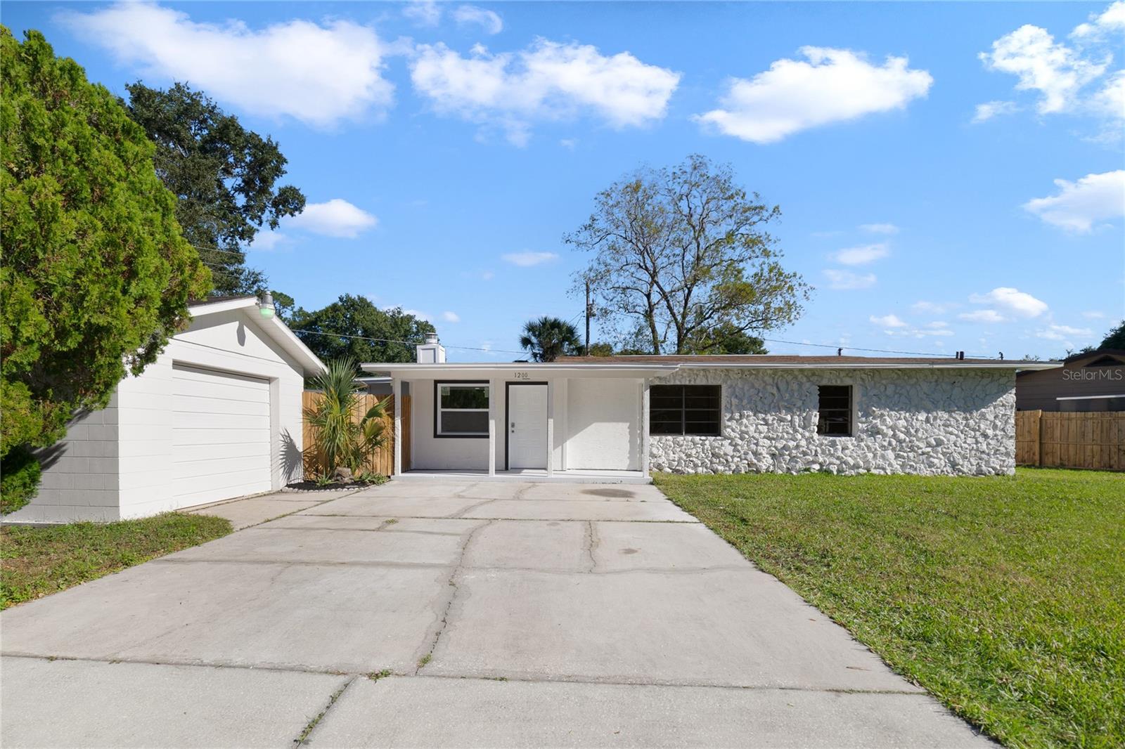 BEL-AIR SANFORD - Residential