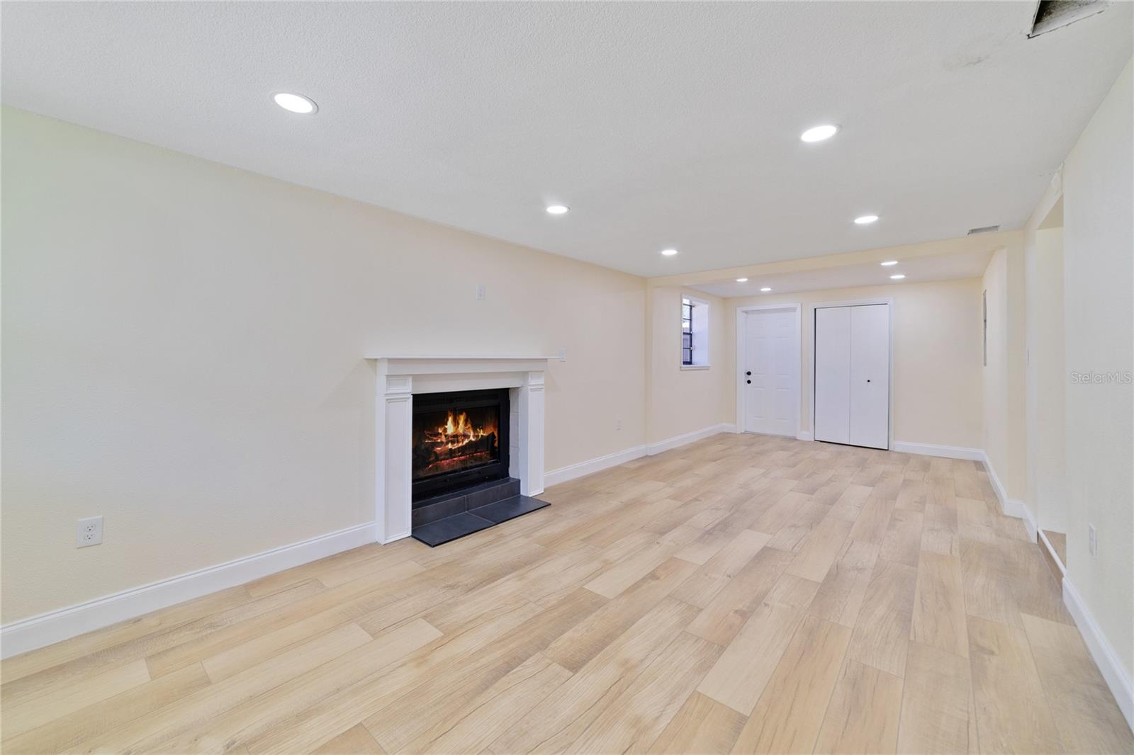 BEL-AIR SANFORD - Residential