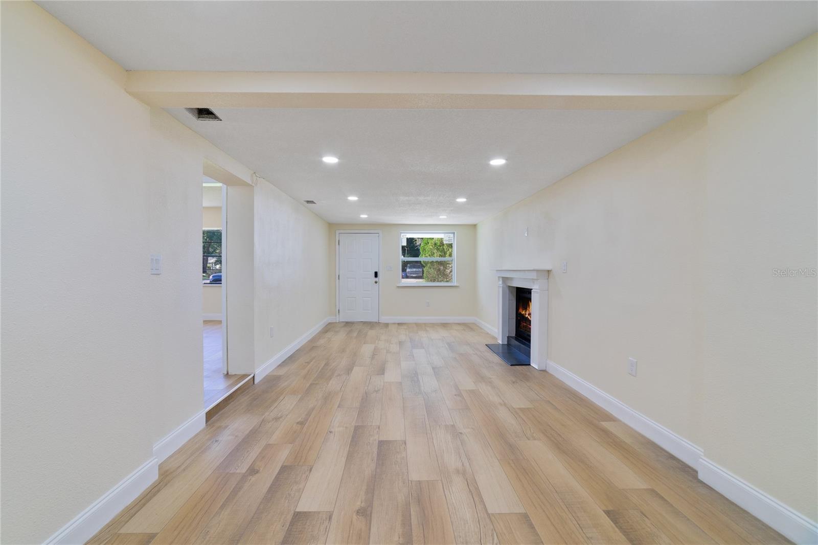 BEL-AIR SANFORD - Residential