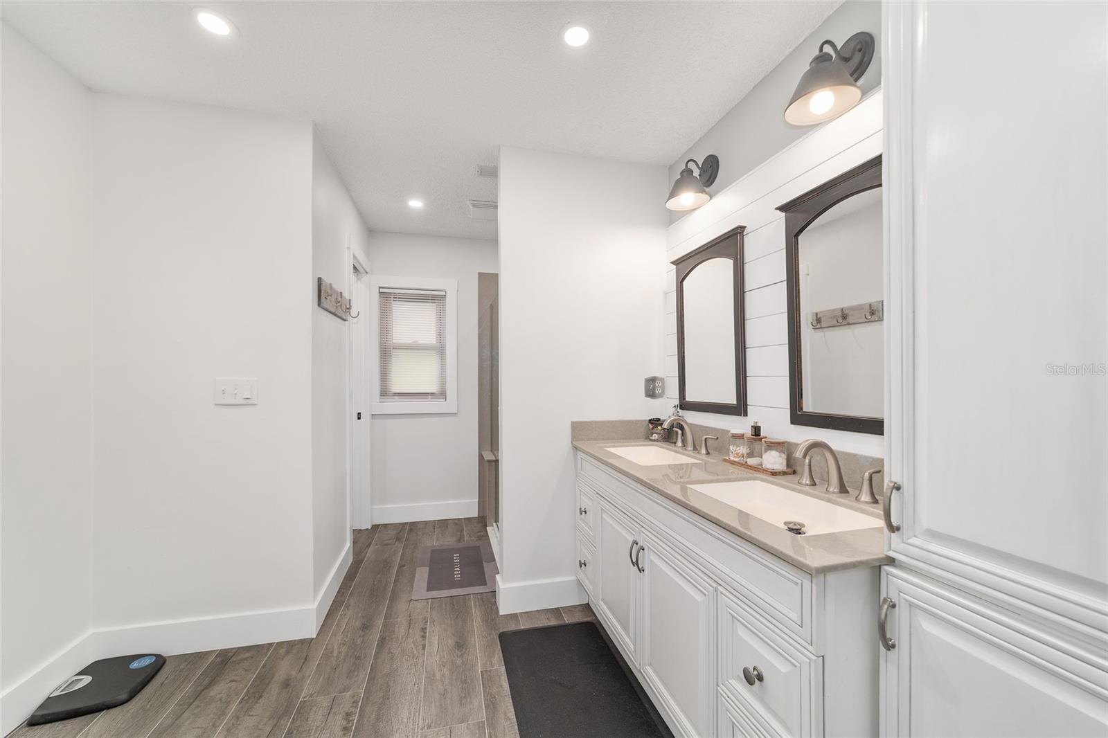 TILLMANS HAMMOCK - Residential