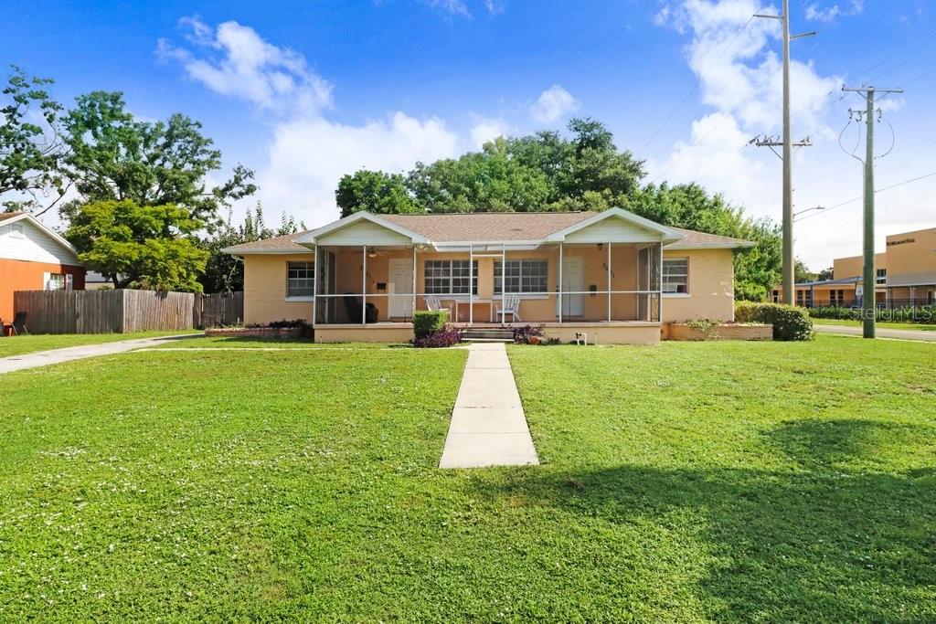 Prime South Tampa Multi-Family Lot – Walk to Dining, Shopping & More!
Exceptional opportunity to build in one of Tampa’s most sought-after neighborhoods! This oversized 87’ x 138’ lot is zoned for multi-family residential, offering endless potential—whether you're looking to develop townhomes, duplexes, or your custom dream home with income-producing units.
Nestled in the heart of South Tampa, this property is walking distance to popular restaurants, cafes, and grocery stores, and sits within the highly rated Plant High School District. Located in Flood Zone X, you’ll enjoy peace of mind with no required flood insurance.
Whether you're a builder, investor, or future homeowner, this is a rare chance to secure prime land in an unbeatable location. Drive by and imagine the possibilities!