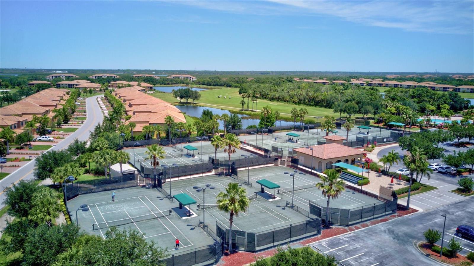 GRAND ESTUARY I AT RIVER STRAND - Residential