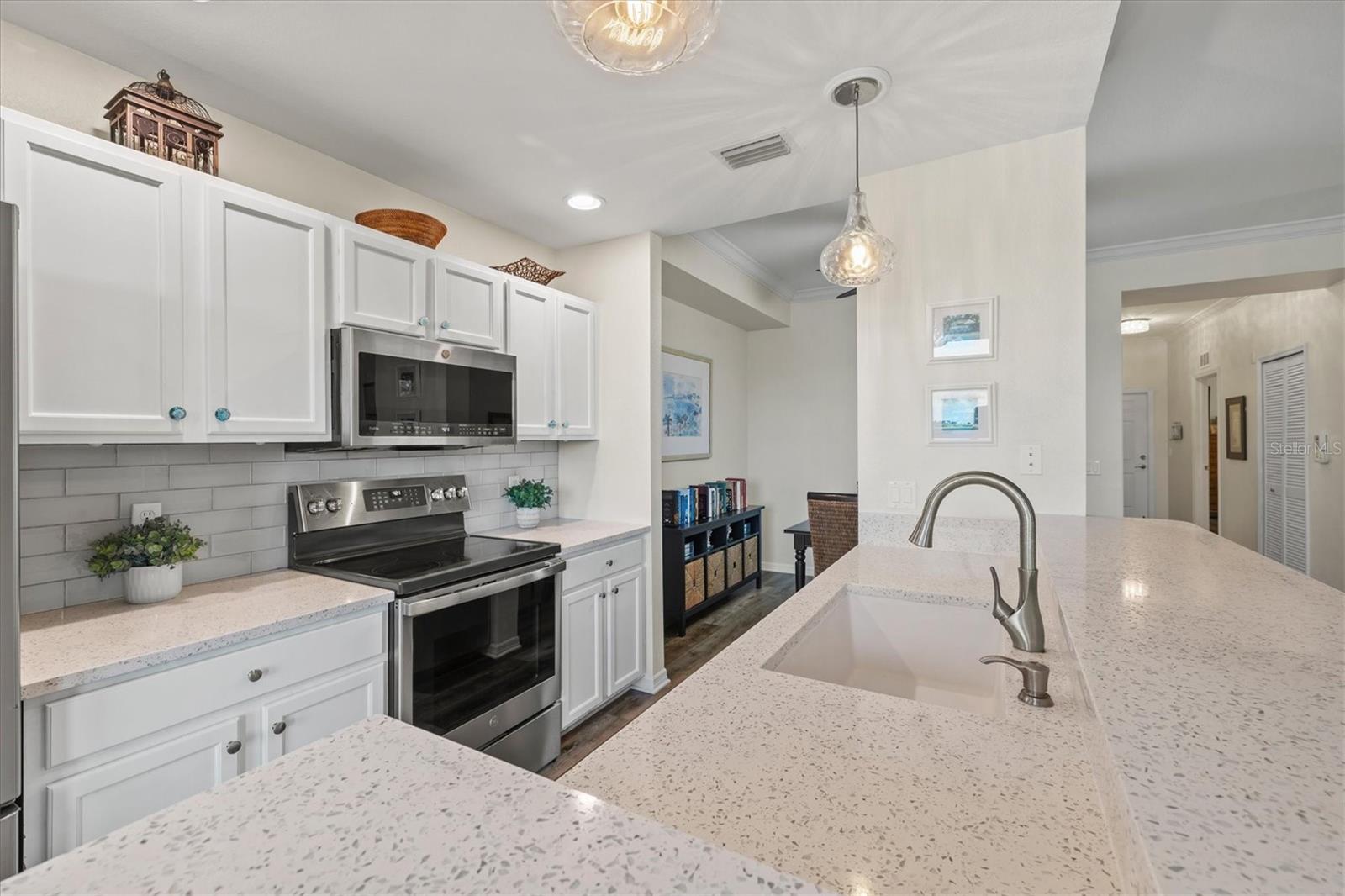 GRAND ESTUARY I AT RIVER STRAND - Residential