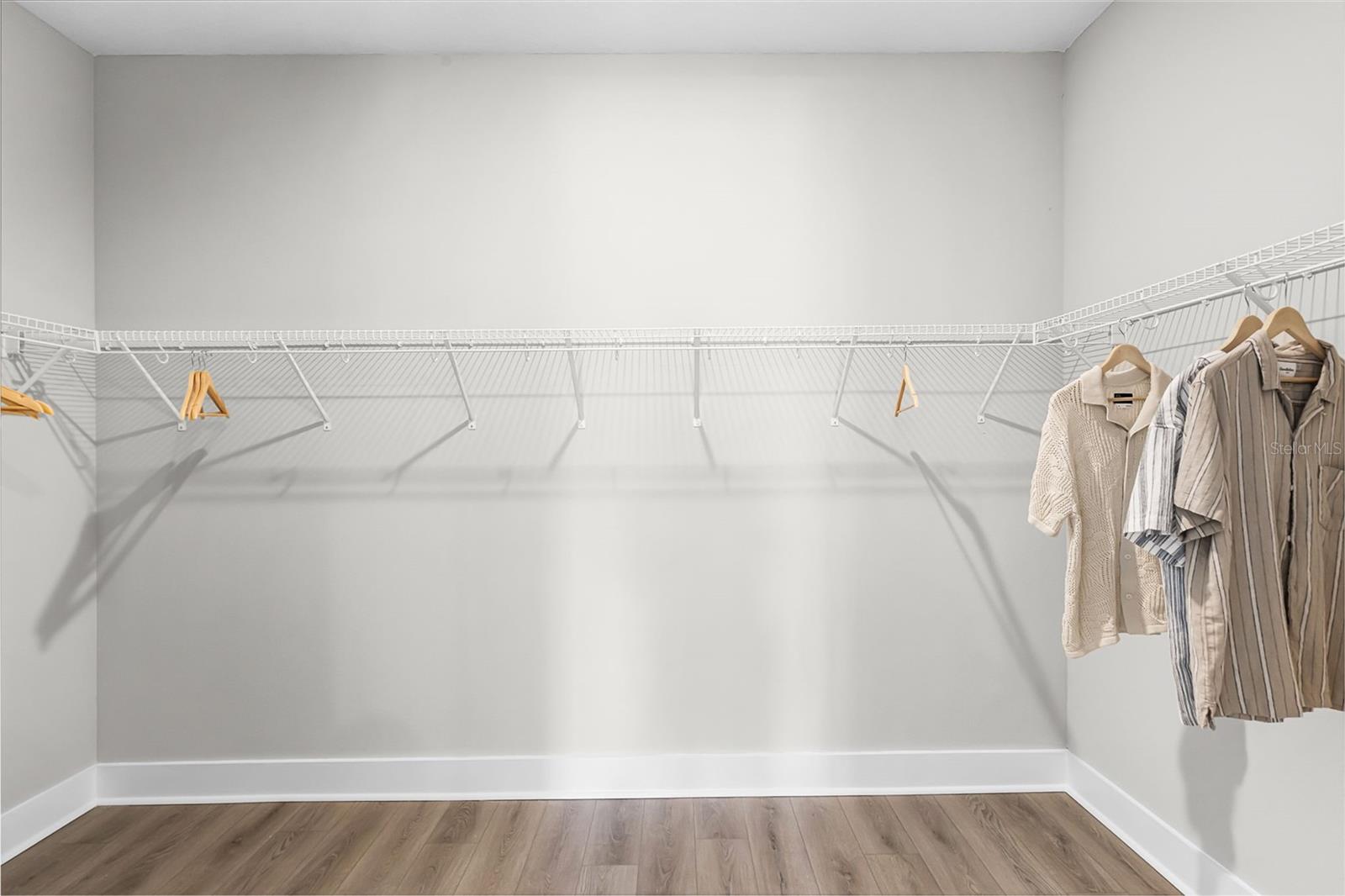 EDEN CREST - Residential