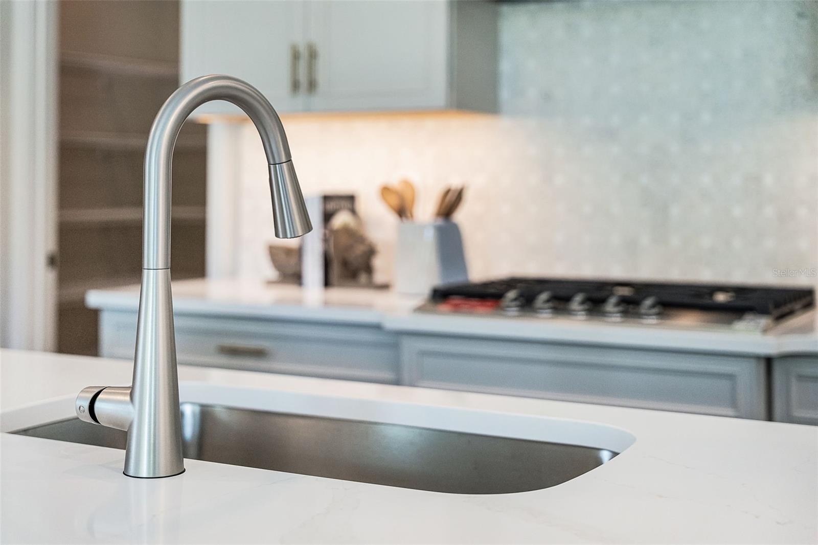 EDEN CREST - Residential