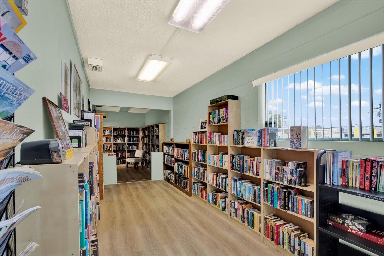 TOWN APTS CONDO - Residential