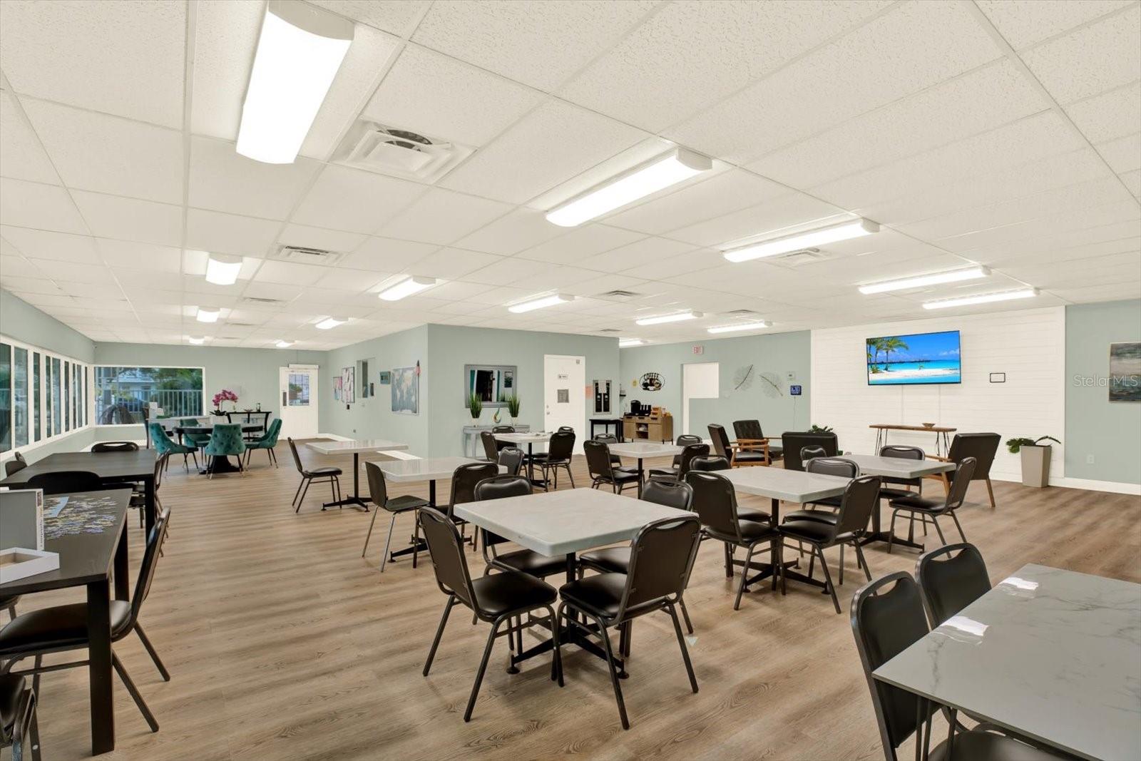 TOWN APTS CONDO - Residential