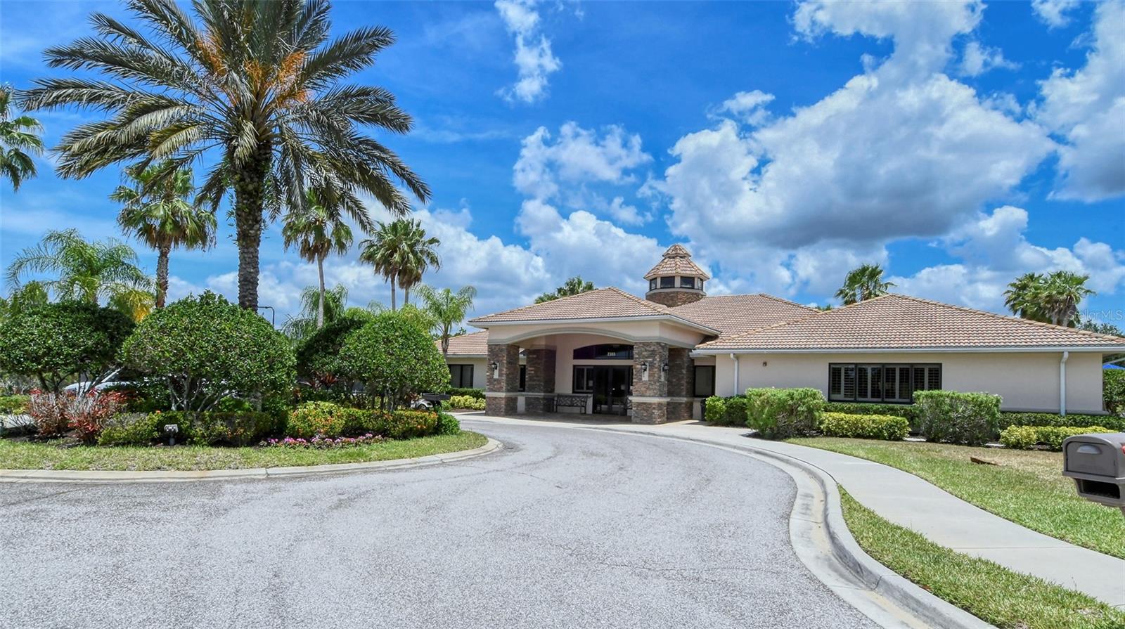 STONEYBROOK AT VENICE - Residential