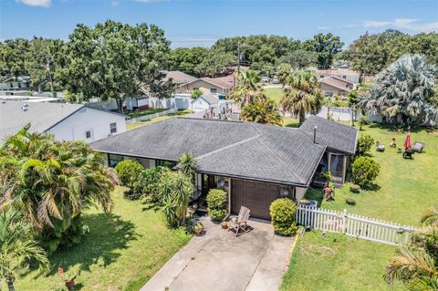 Photo of 250 Lake Palms Drive, Largo, FL 33771 (MLS # TB8409453) Photo of 250 Lake Palms Drive, Largo, FL 33771 (MLS # TB8409453)