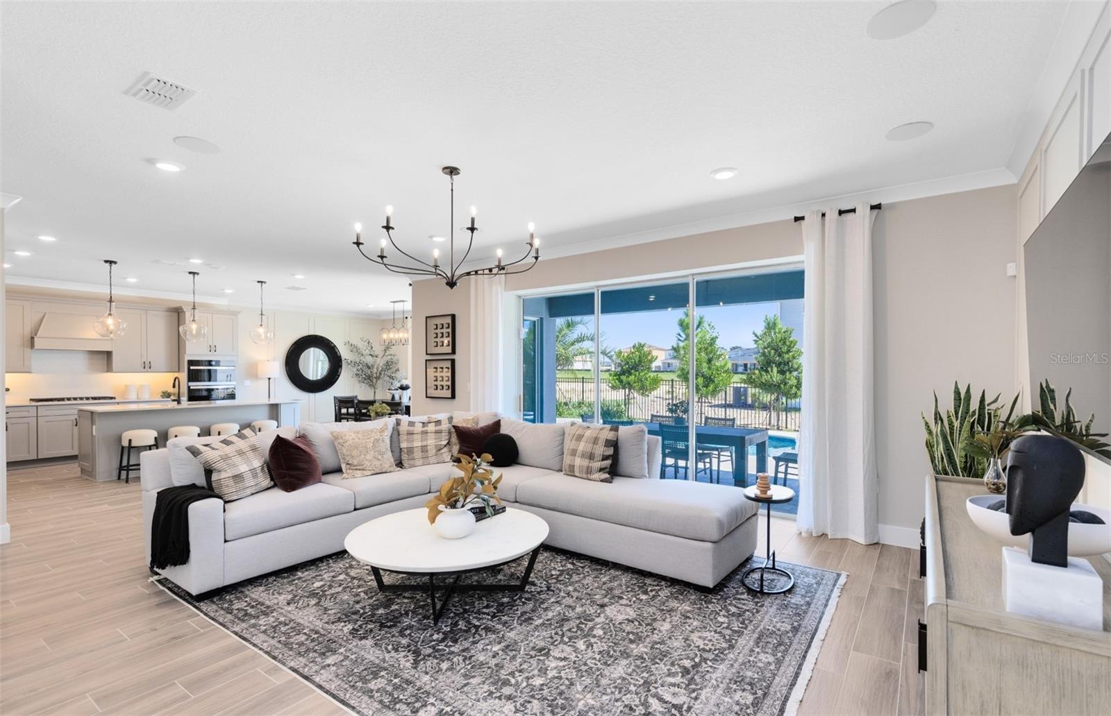 PARKSIDE TRAILS - Residential