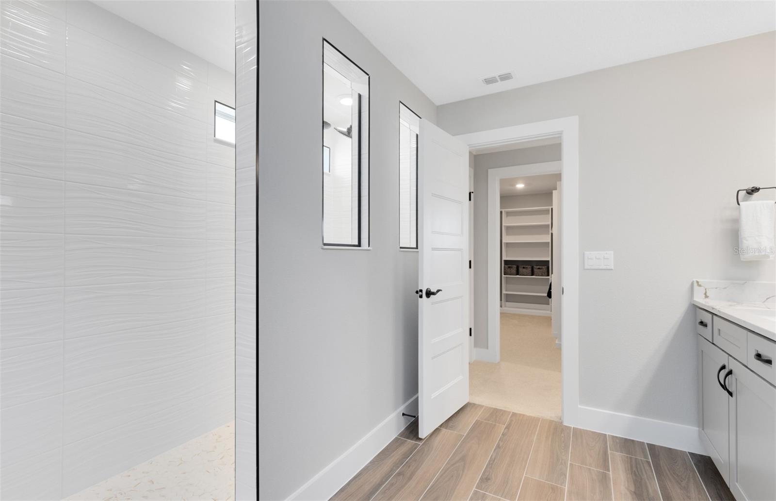 PARKSIDE TRAILS - Residential