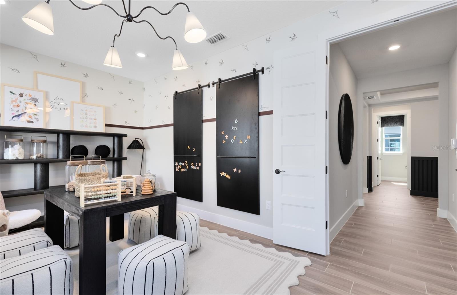 PARKSIDE TRAILS - Residential