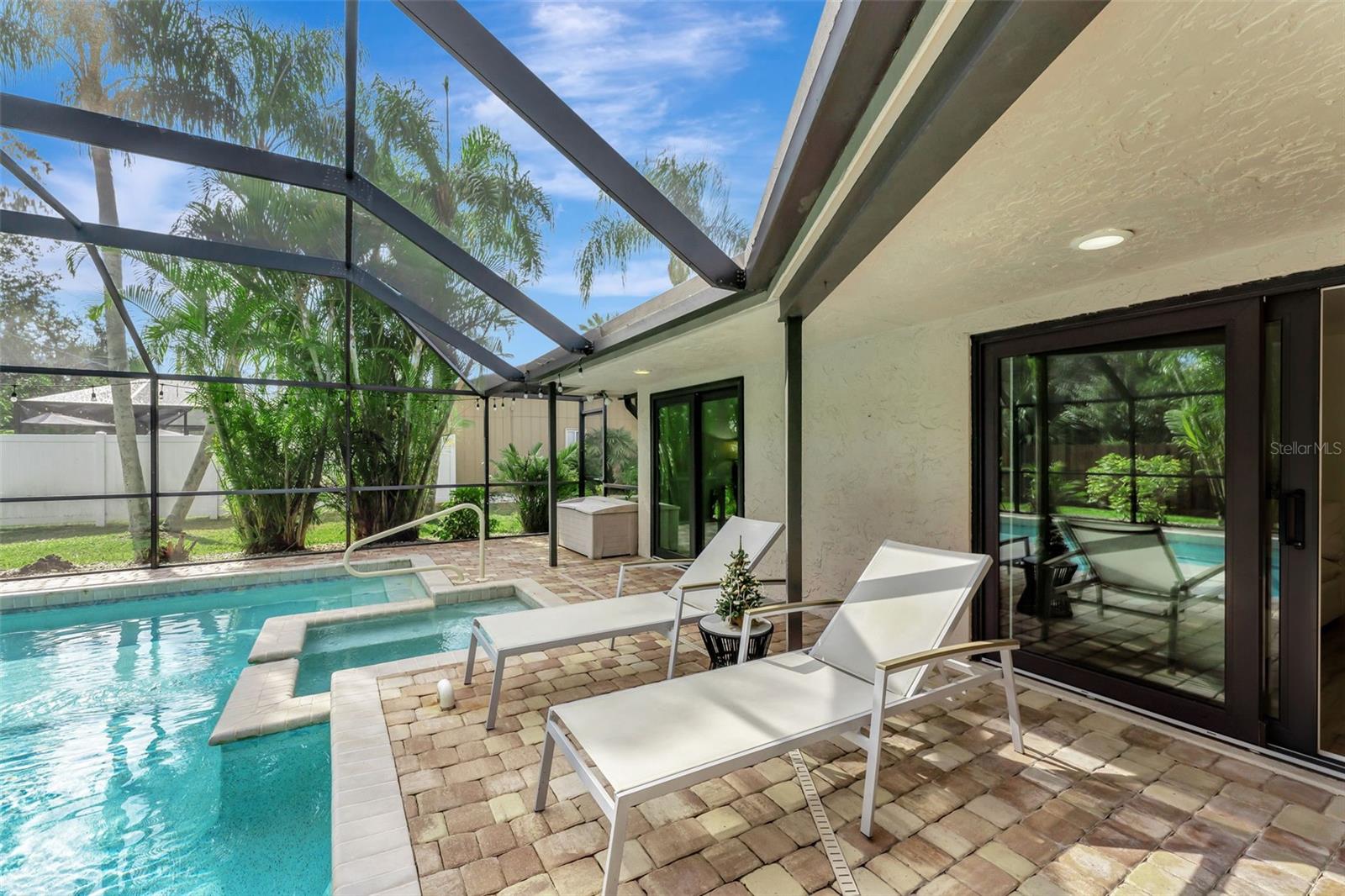 BENT TREE VILLAGE - Residential